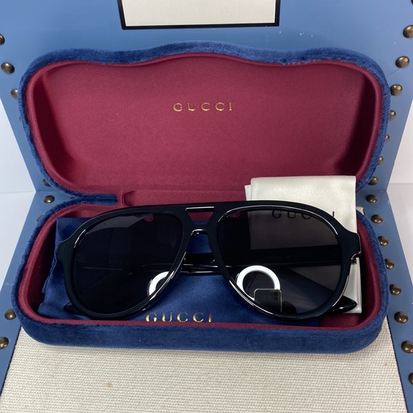 New - GUCCI GG0767S aviator sunglass comes in a shiny black frame with grey le… - Picture 12 of 13